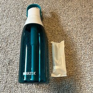 NWOT Brita Water bottle & Replacement Filter